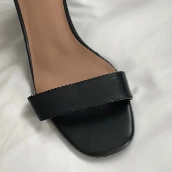 AEROSOLES Black Sandals with Gold Buckle - Picture 3 of 4